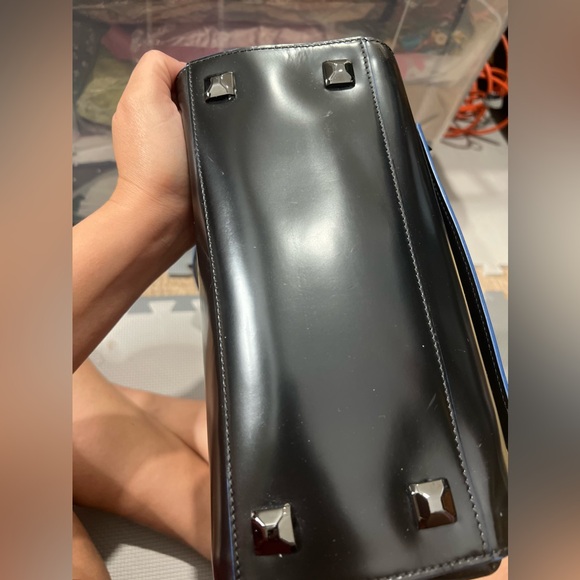 MCM STUDS 2wayBag - Picture 9 of 11